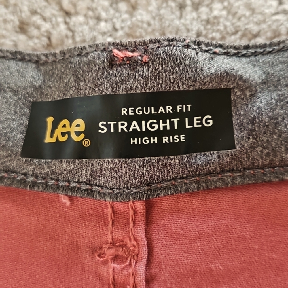 Lee High Rise Cropped Pants - Picture 5 of 11